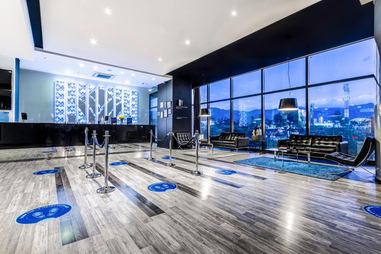 Wyndham Bogota Hotel Exterior foto Lobby