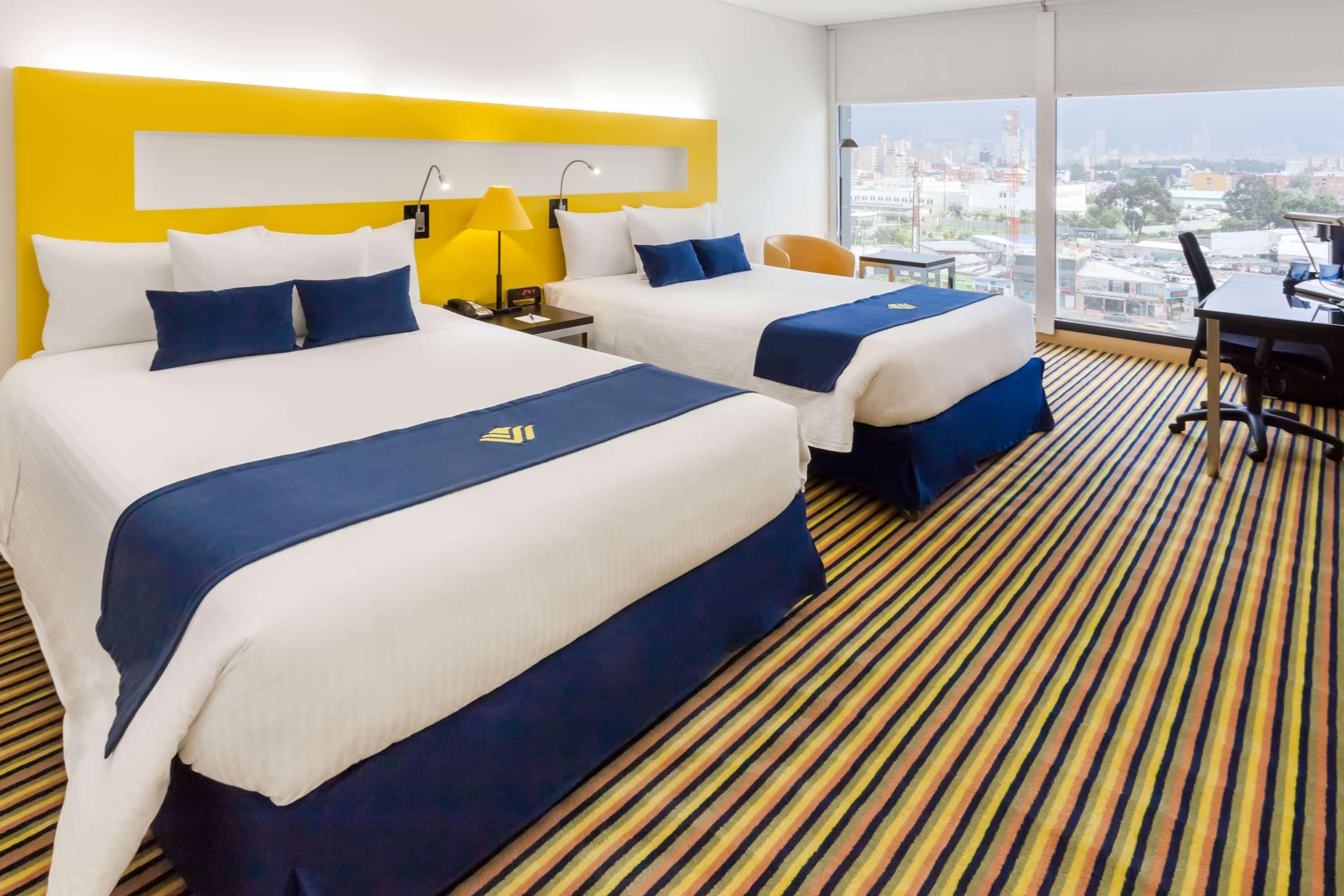 Wyndham Bogota Hotel Exterior foto A typical room at the hotel