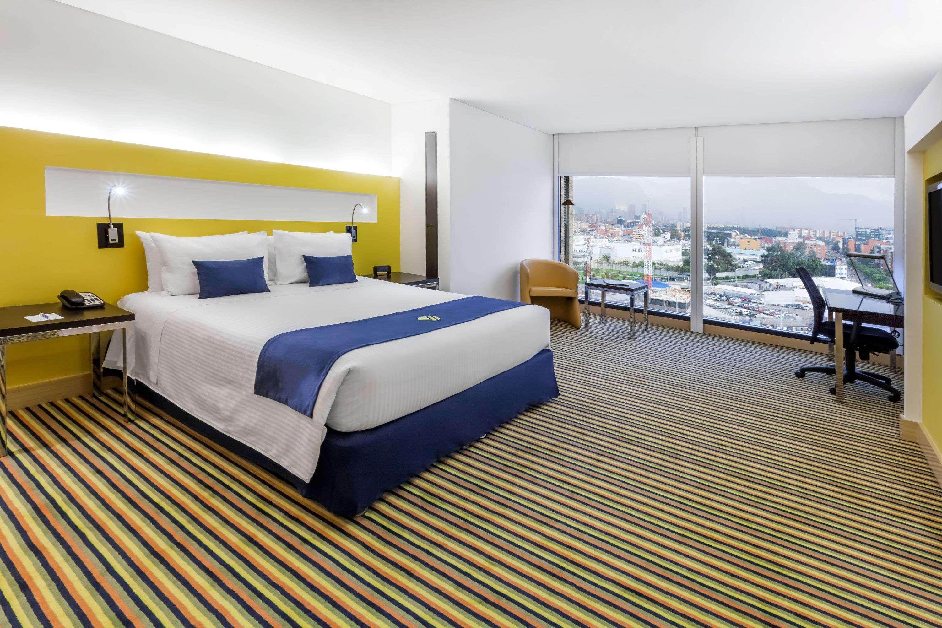 Wyndham Bogota Hotel Exterior foto A room at the hotel