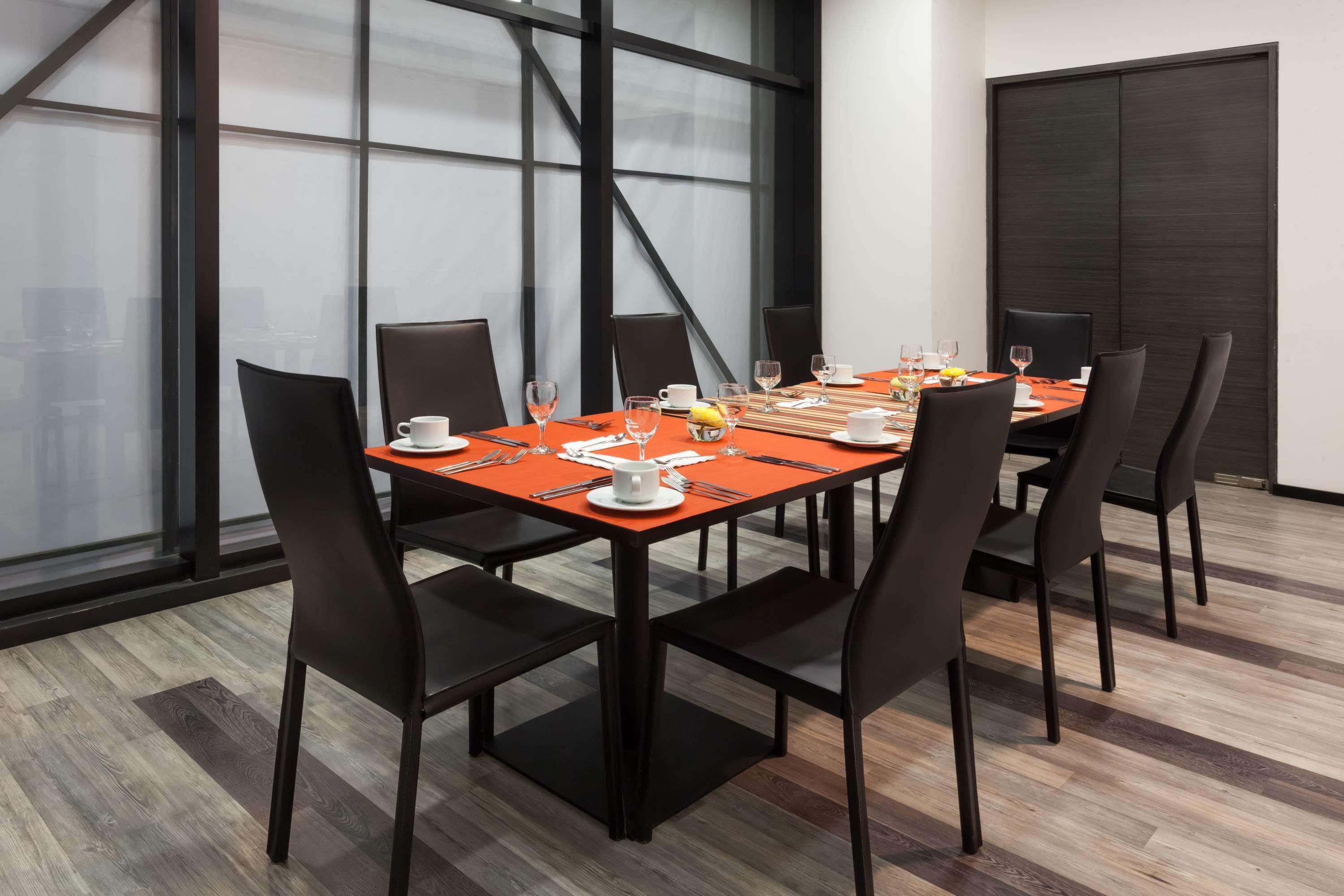 Wyndham Bogota Hotel Exterior foto A dining room