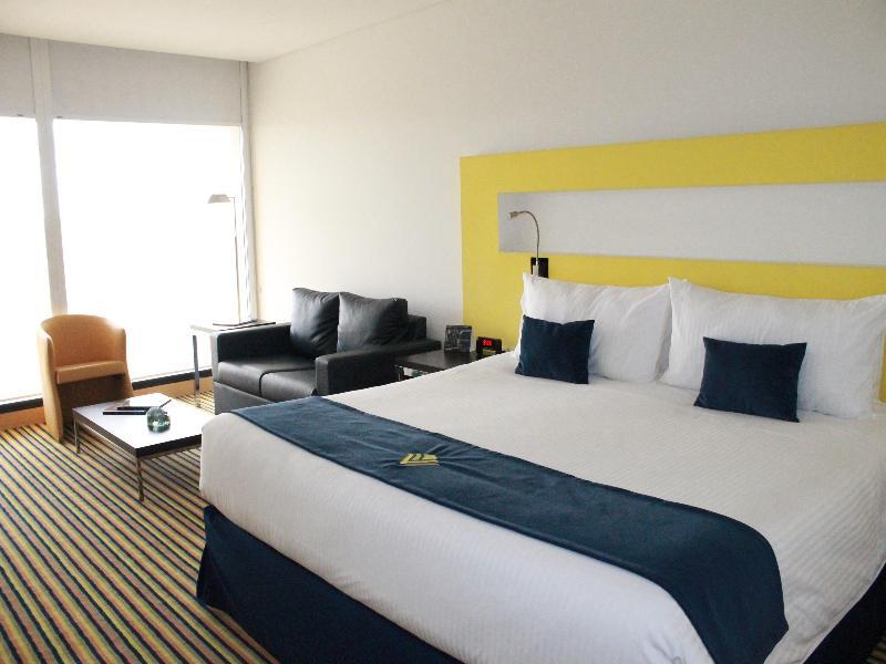 Wyndham Bogota Hotel Exterior foto A room at the hotel